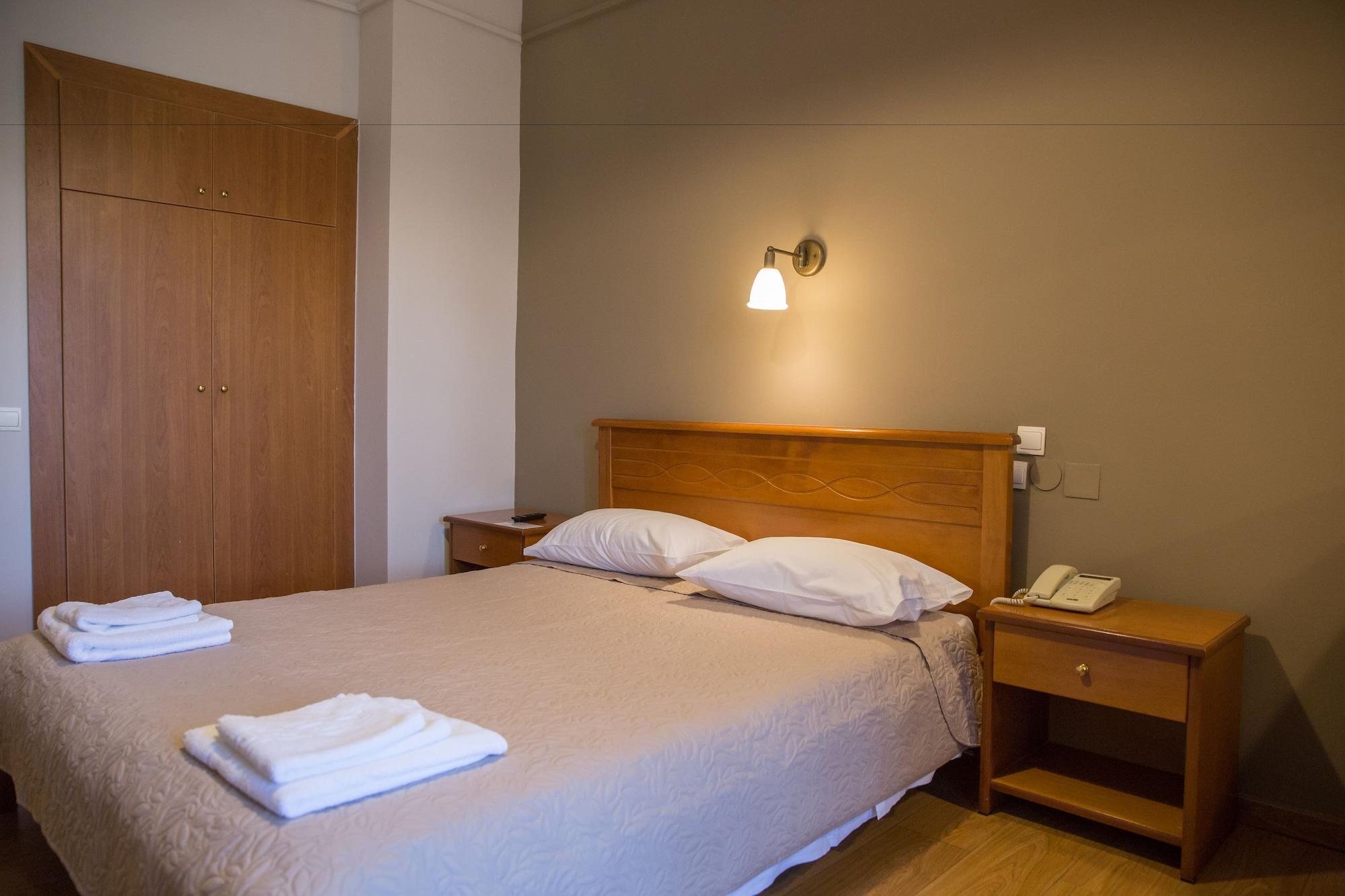 Hotel Liberty Missolonghi Экстерьер фото