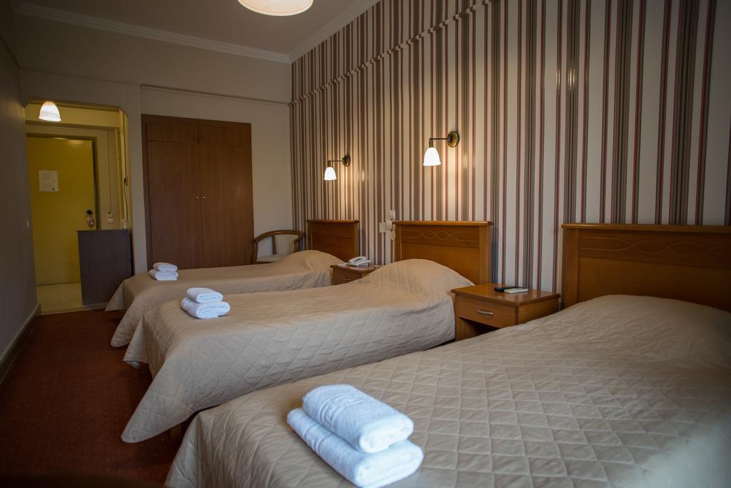 Hotel Liberty Missolonghi Экстерьер фото