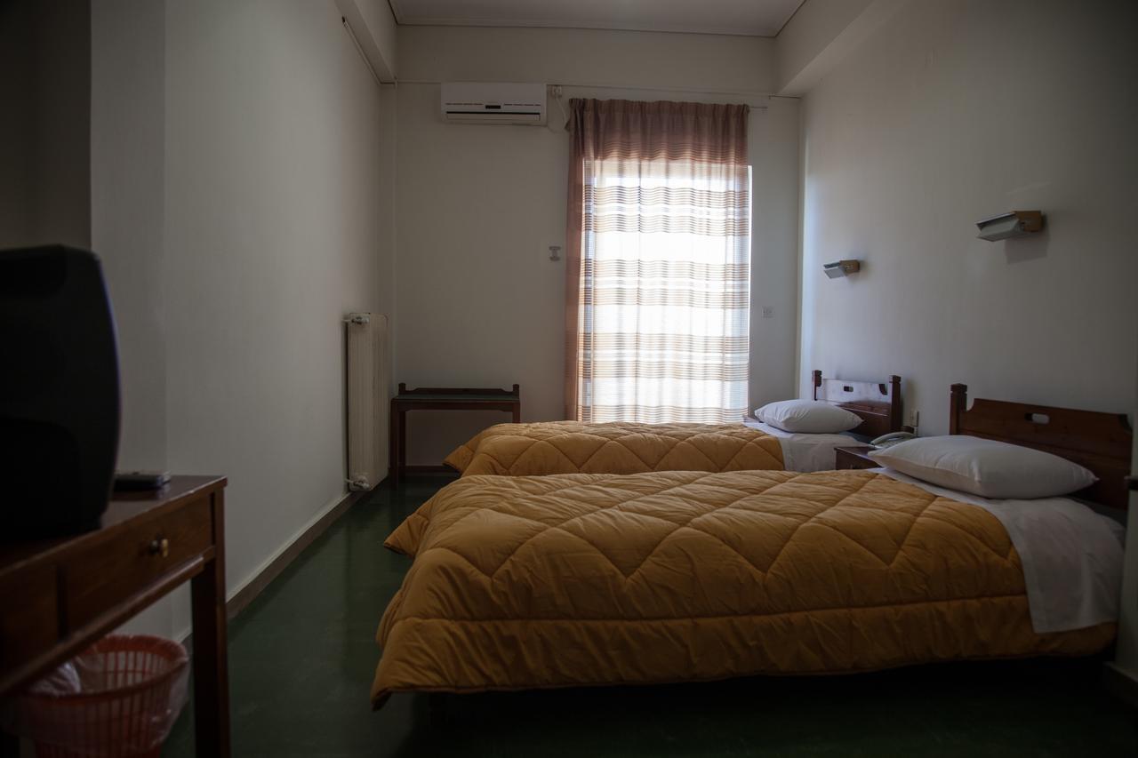 Hotel Liberty Missolonghi Экстерьер фото